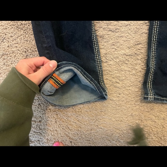 Rock Revival Jeans - Picture 5 of 9